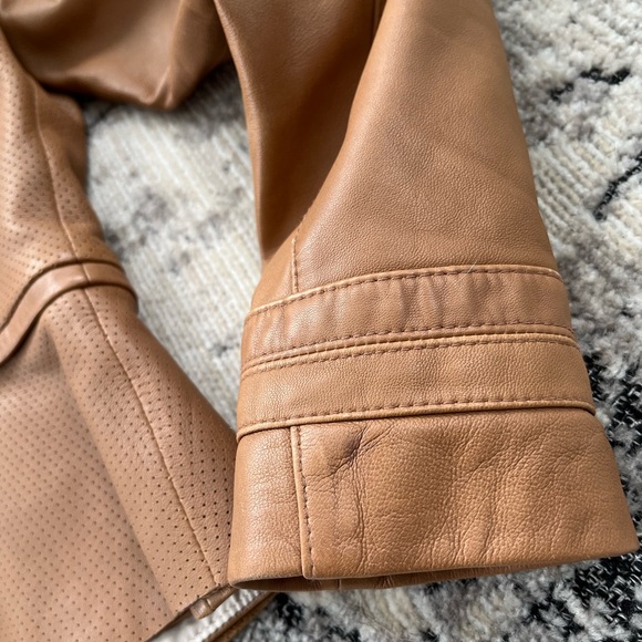 💔 SOLD 💔 White House Black Market Leather Peplum Jacket in Camel - Picture 15 of 16